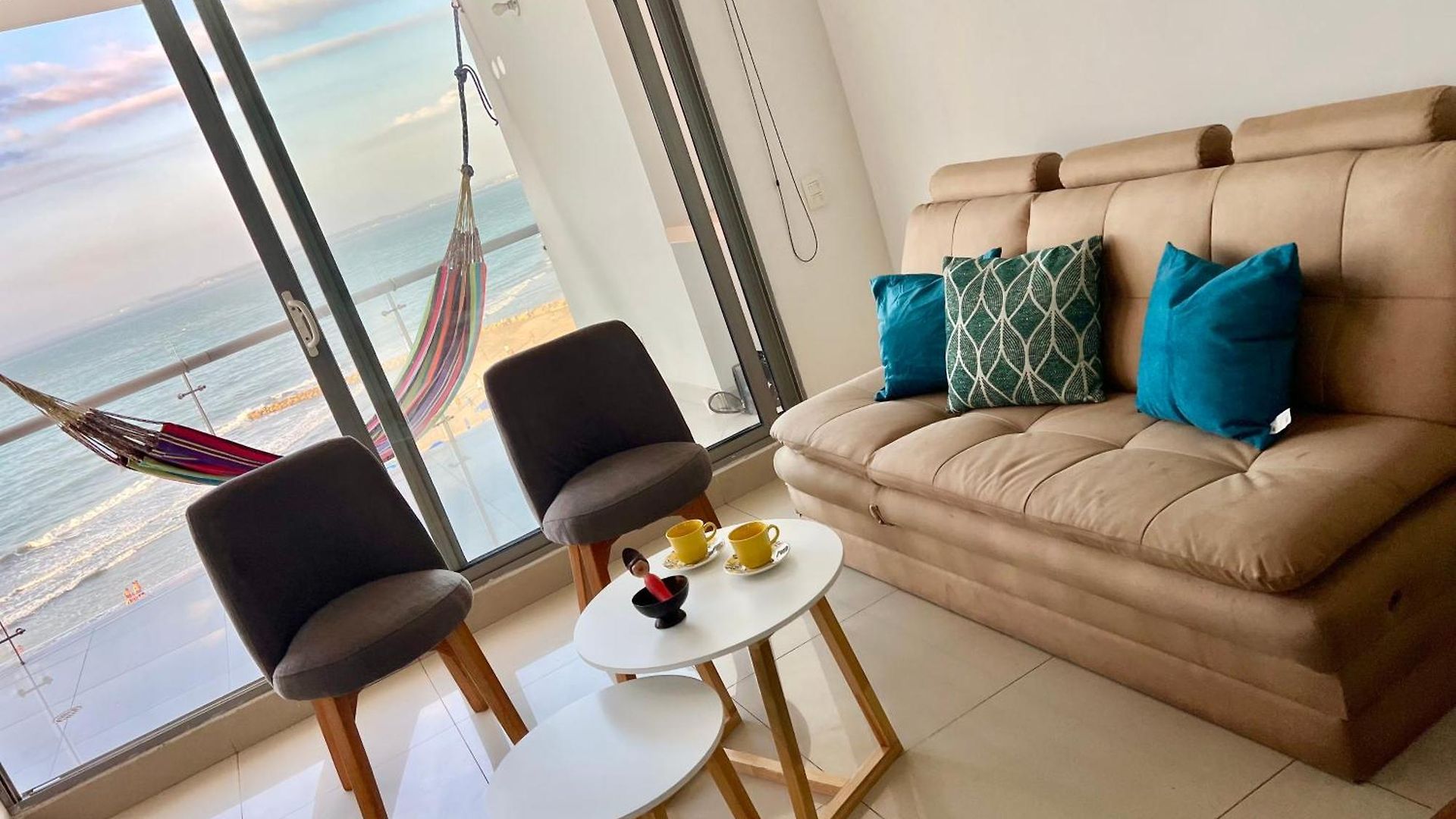 Apartamento Luxury Beachfronts En En Bocagrande Y Marbella *