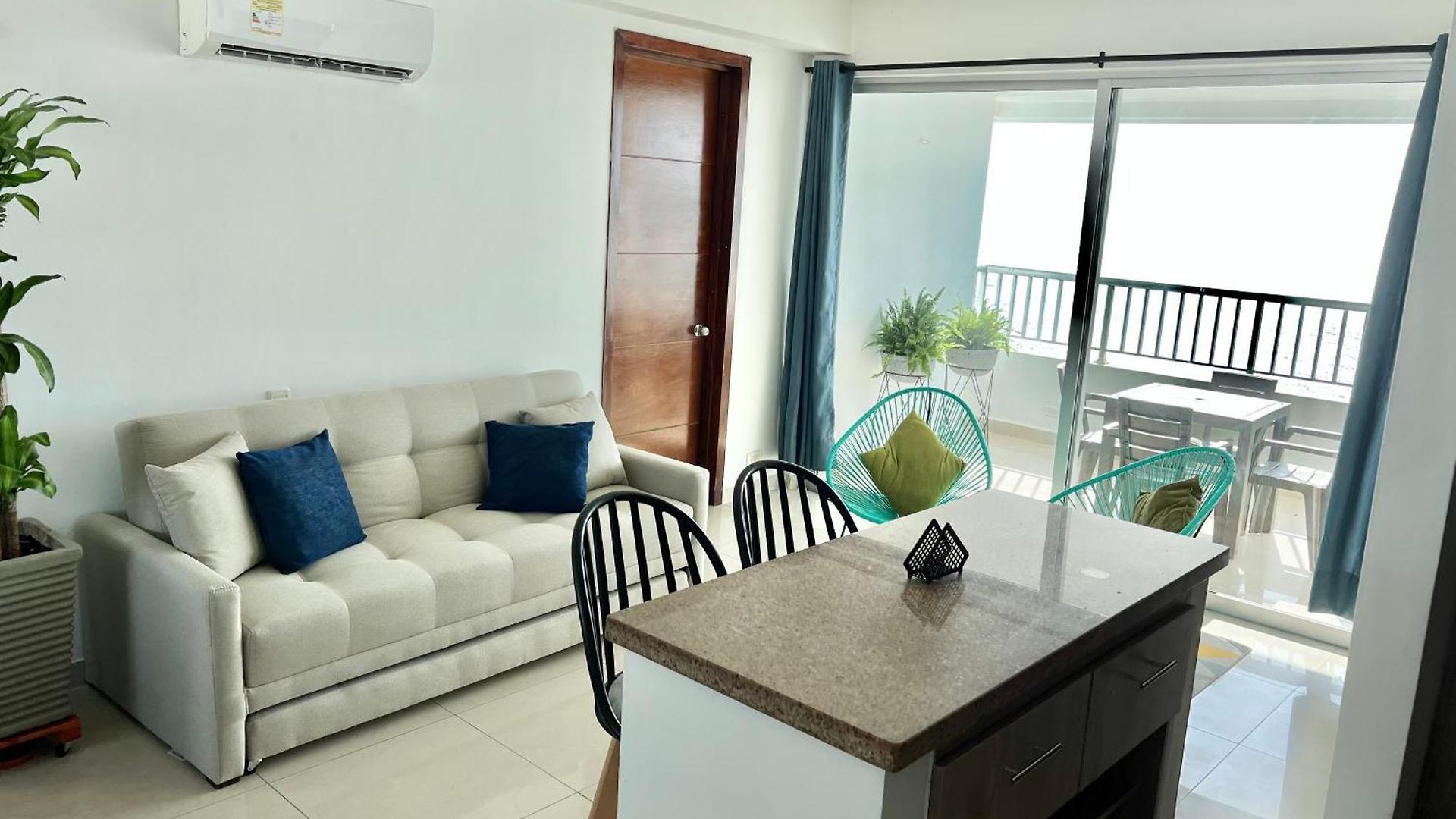Apartamento Luxury Beachfronts En En Bocagrande Y Marbella