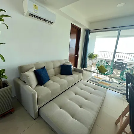 Luxury Beachfronts En En Bocagrande Y Marbella Apartamento
