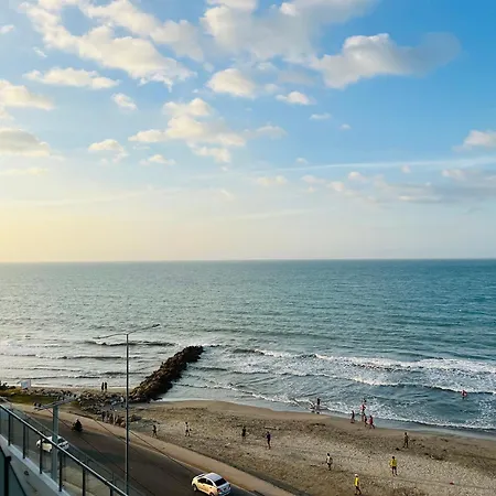 Luxury Beachfronts En En Bocagrande Y Marbella Apartamento