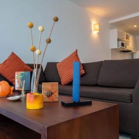 Luxury Beachfronts En En Bocagrande Y Marbella *