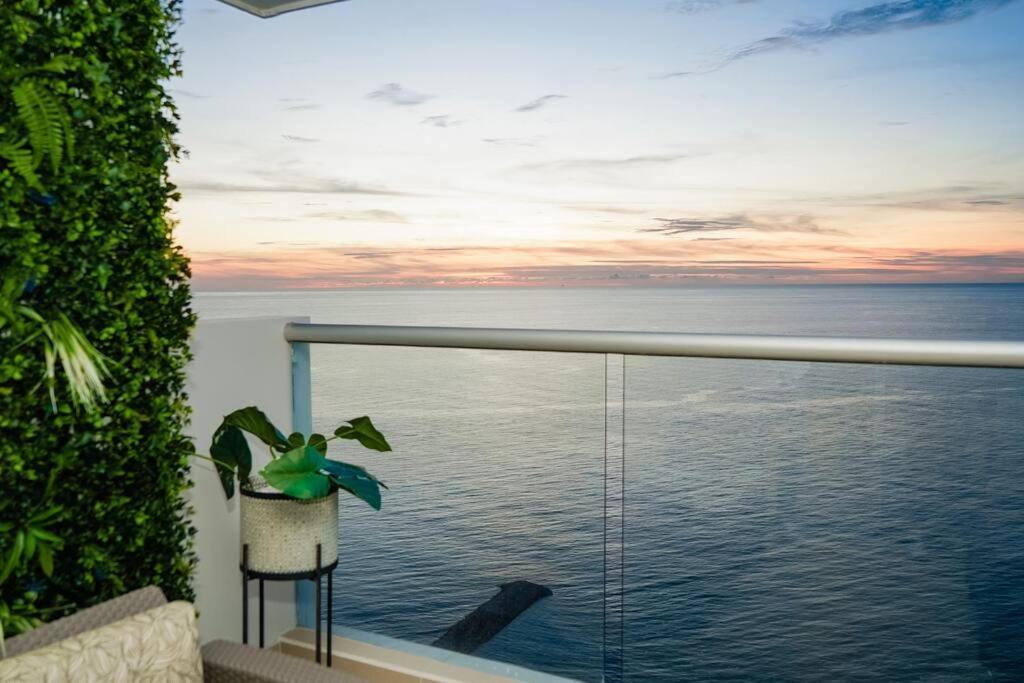 Luxury Beachfronts En En Bocagrande Y Marbella Apartamento