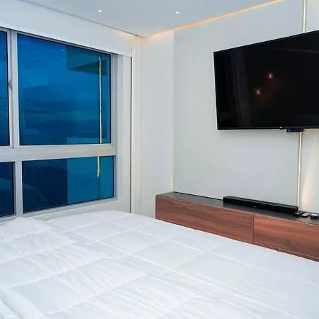 Apartamento Luxury Beachfronts En En Bocagrande Y Marbella *